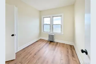 302 W Hudson Street, Long Beach, NY 11561 - Photo 25