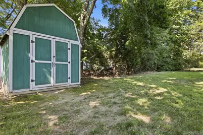 1 Gaul Road N, Setauket, NY 11733 - Photo 33