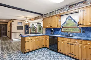 1 Gaul Rd N, Setauket, NY 11733 - Photo 17