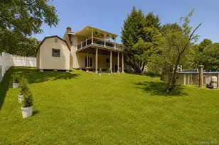 24 Beth Dr, Middletown, NY 10941 - Photo 35