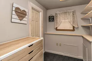 102 Willett Ave, Sayville, NY 11782 - Photo 25