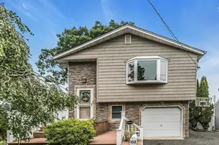 102 Willett Ave, Sayville, NY 11782 - Photo 29