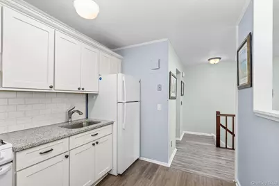 1 Wyndover Woods Lane #10, White Plains, NY 10603 - Photo 5