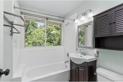 1 Wyndover Woods Lane #10, White Plains, NY 10603 - Photo 9
