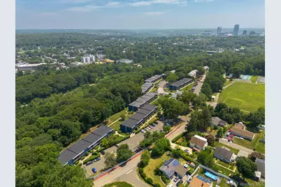 1 Wyndover Woods Lane #10, White Plains, NY 10603 - Photo 13