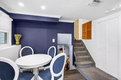 9 Florgate Road, Farmingdale, NY 11735 - Photo 21