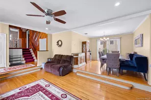 9 Florgate Rd, Farmingdale, NY 11735 - Photo 11