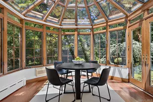 4 Waring Dr, Manhasset, NY 11030 - Photo 15