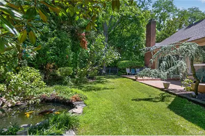 4 Waring Drive, Manhasset, NY 11030 - Photo 29