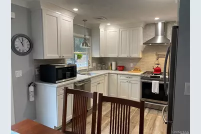 84 Ocean Avenue, Northport, NY 11768 - Photo 5
