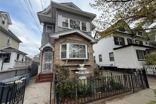 95-45 112th St, Richmond Hill, NY 11419 - Photo 1