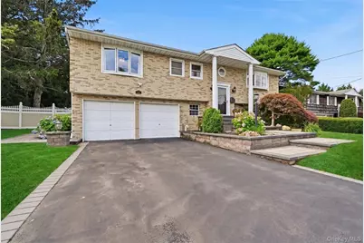 94 Ellensue Drive, Deer Park, NY 11729 - Photo 5