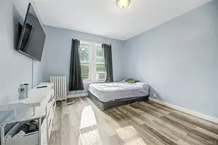 1661 E 172nd St, Bronx, NY 10472 - Photo 17