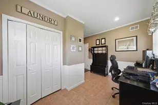 19 Sweetgum Ln, Miller Place, NY 11764 - Photo 17