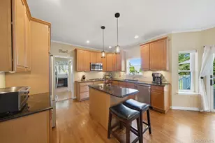 19 Sweetgum Ln, Miller Place, NY 11764 - Photo 13