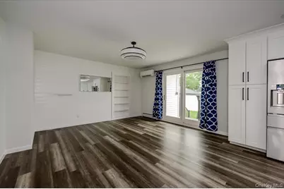 920 9th Street, West Babylon, NY 11704 - Photo 9