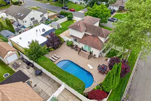 1755 Grand Ave, Merrick, NY 11566 - Photo 45