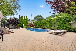 1755 Grand Ave, Merrick, NY 11566 - Photo 41
