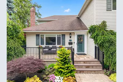 1755 Grand Avenue, Merrick, NY 11566 - Photo 3