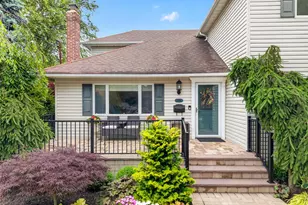 1755 Grand Ave, Merrick, NY 11566 - Photo 3