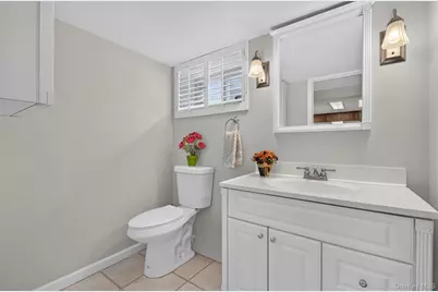 1755 Grand Avenue, Merrick, NY 11566 - Photo 29
