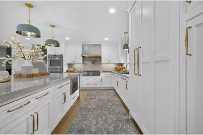 1755 Grand Avenue, Merrick, NY 11566 - Photo 11