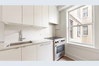 14809 Northern Boulevard #5M, Flushing, NY 11354 - Photo 5