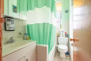 785 E 181st St, Bronx, NY 10460 - Photo 15