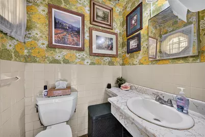 199 Cone Avenue, Central Islip, NY 11722 - Photo 23