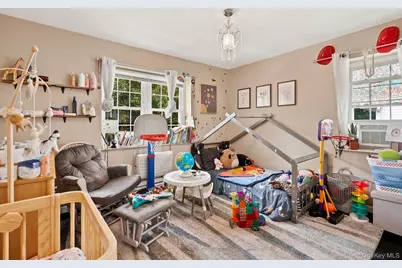 61 Lorraine Terrace #246, Mount Vernon, NY 10553 - Photo 15