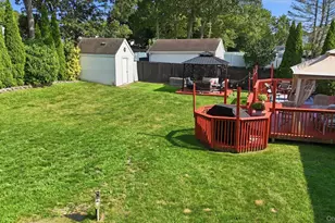 101 Gainsborough Rd, Holbrook, NY 11741 - Photo 43