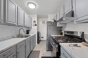 288 Cypress Ave, Bronx, NY 10454 - Photo 9