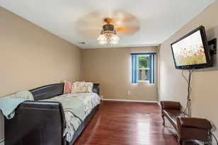 89 Floyd St, Deer Park, NY 11729 - Photo 23