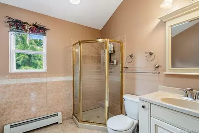 89 Floyd Street, Deer Park, NY 11729 - Photo 17