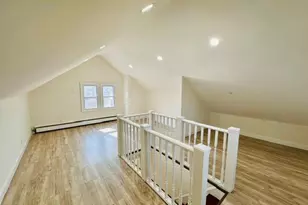 1424 Kiefer Ave, Elmont, NY 11003 - Photo 11