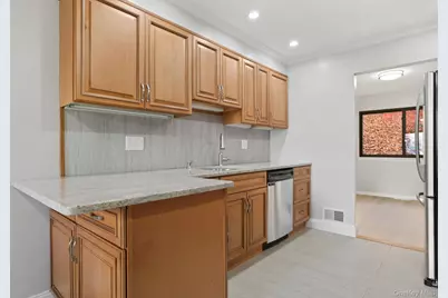 42 Timber Ridge, Mount Kisco, NY 10549 - Photo 11