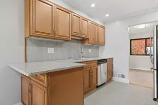 42 Timber Ridge, Mount Kisco, NY 10549 - Photo 11