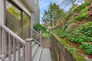 42 Timber Ridge, Mount Kisco, NY 10549 - Photo 9