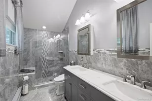 104 Lincoln Blvd, Hauppauge, NY 11788 - Photo 11