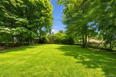 63 Waterbury Parkway, Cortlandt Manor, NY 10567 - Photo 15