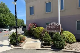 1422 Outlook Ave, Bronx, NY 10465 - Photo 21