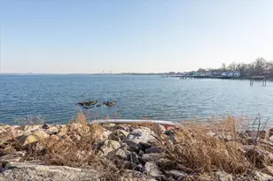 1422 Outlook Ave, Bronx, NY 10465 - Photo 29