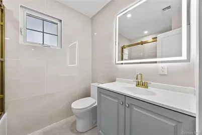 115 Marguerite Avenue, Elmont, NY 11003 - Photo 23