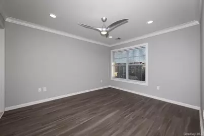 1 Charles Pond Drive #3-328, Coram, NY 11727 - Photo 5