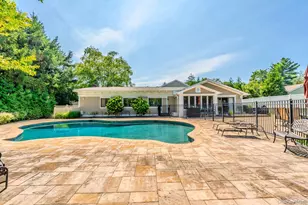 70 Karol Pl, Muttontown, NY 11753 - Photo 35