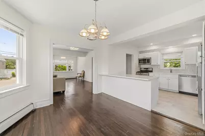 208 Third Avenue, Pelham, NY 10803 - Photo 15