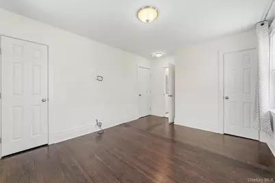 208 Third Avenue, Pelham, NY 10803 - Photo 31