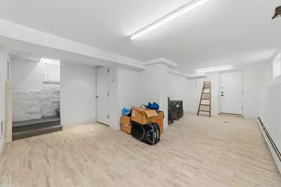 208 Third Avenue, Pelham, NY 10803 - Photo 41