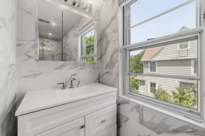 208 Third Avenue, Pelham, NY 10803 - Photo 33