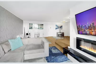 2550 Independence Avenue #5P, Bronx, NY 10463 - Photo 7
